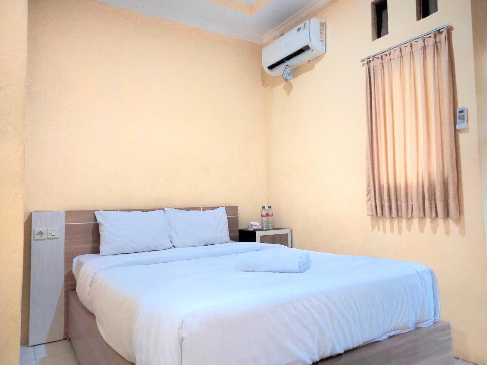 Wisma Mutiara Near Alun Alun Demak Mitra Reddoorz Εξωτερικό φωτογραφία